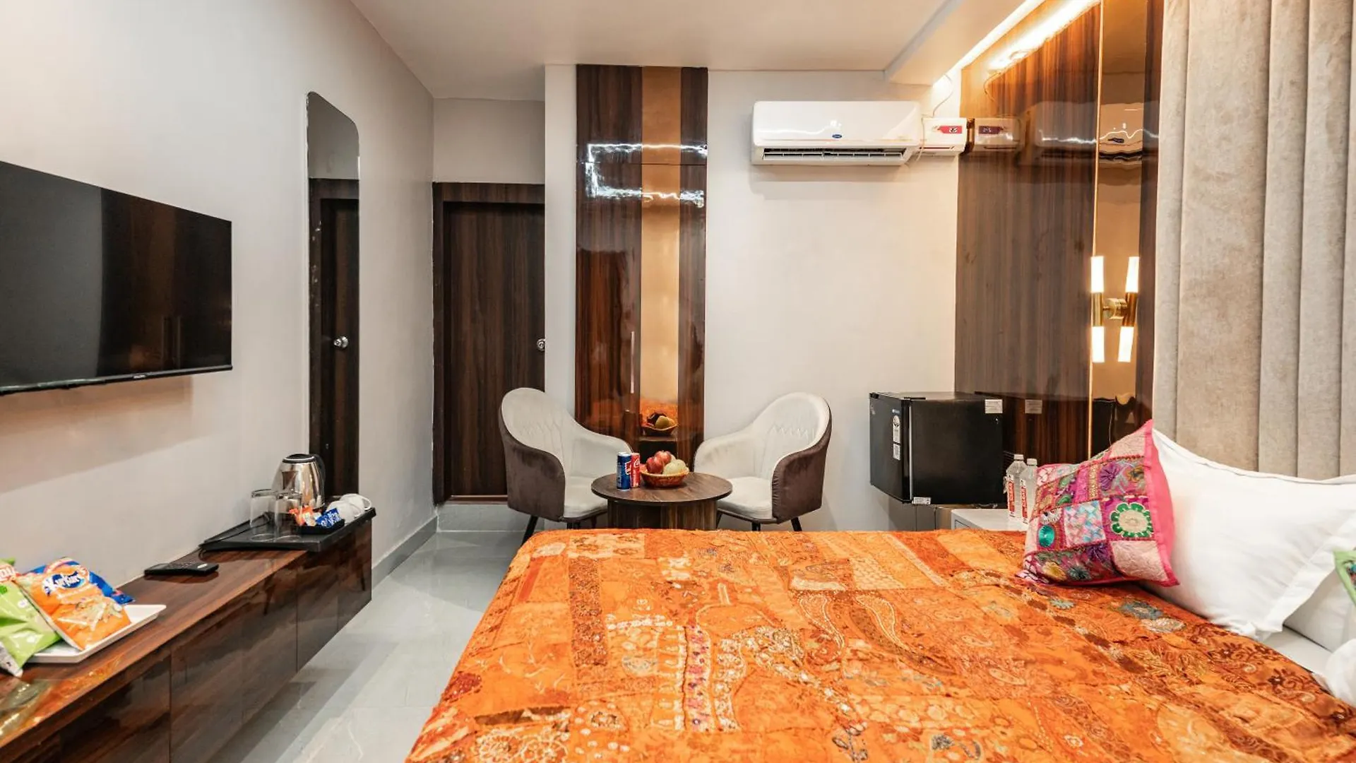 Tripli Hotels Evara Inn Varanasi