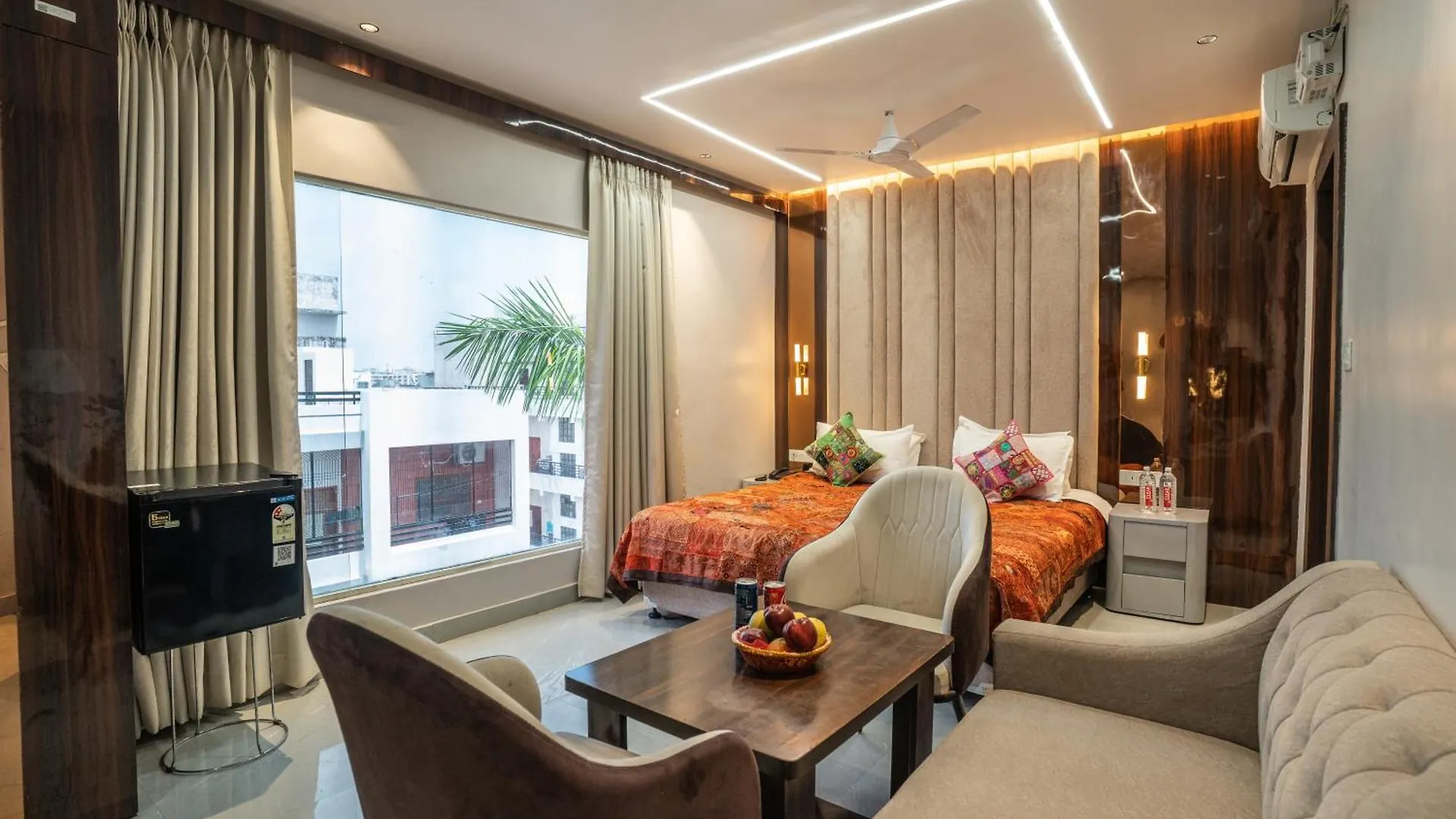 Tripli Hotels Evara Inn Varanasi