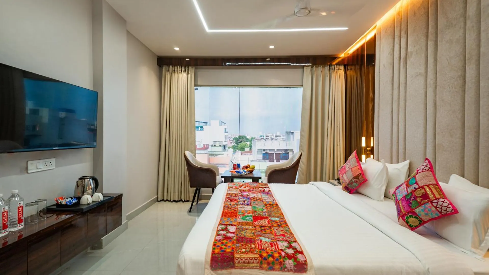 Tripli Hotels Evara Inn Varanasi